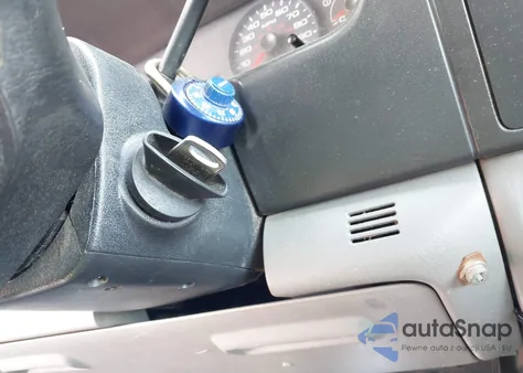 2005 Ford F-250 Lariat/Xl/Xlt z USA, uszkodzony, nr VIN 1FTSX20525EA33149